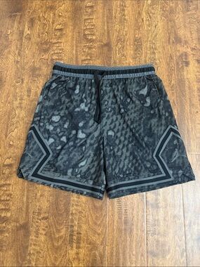 Jordan Men's Black and Gray Athletic Mesh Shorts